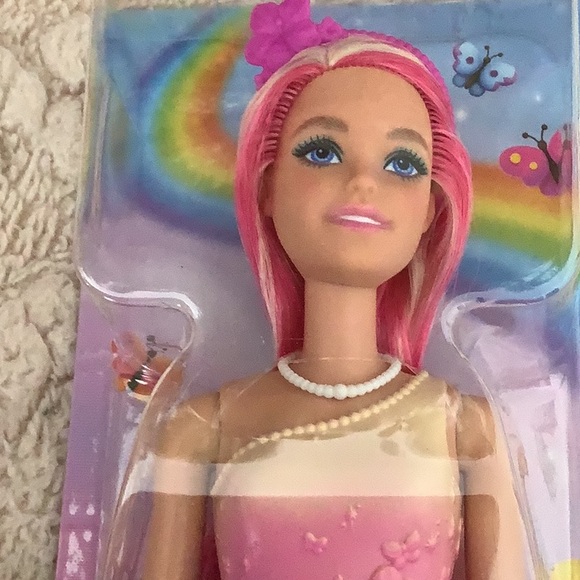 Dreamtopia Barbies SET OF 4 New - Picture 6 of 7